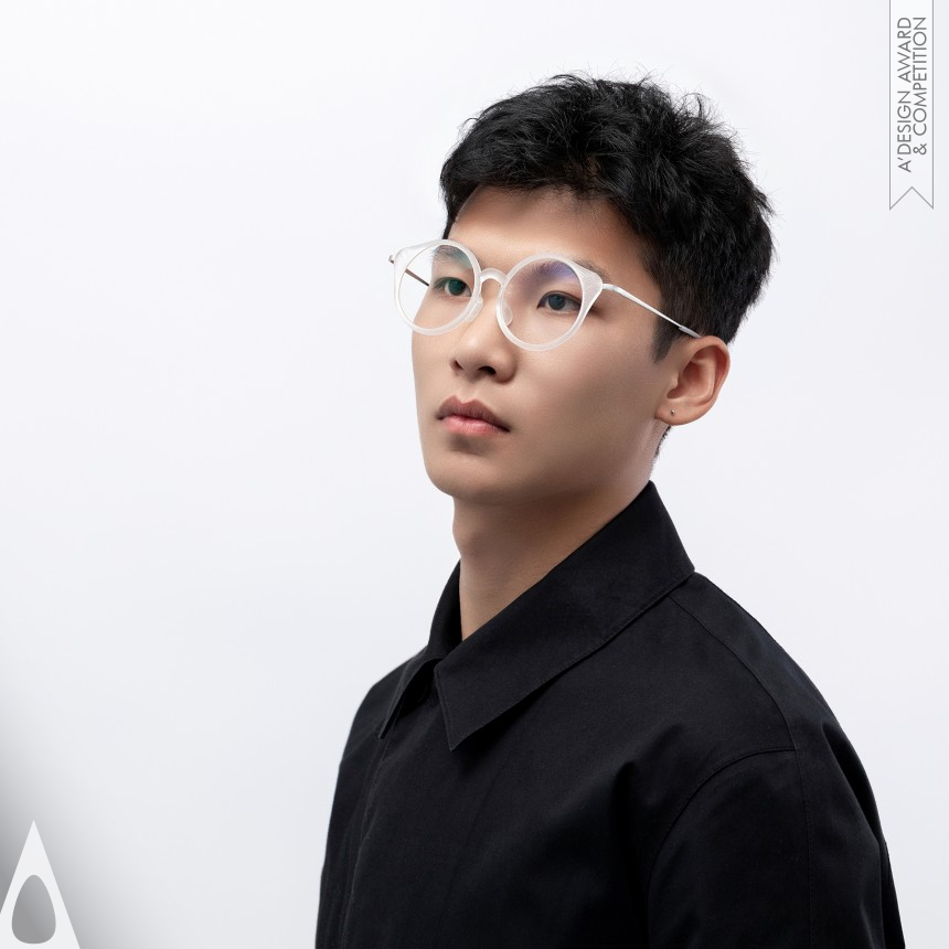 Hongwei Li, Wu Chunsheng and Zhikai Li's Bridgeside Eyeglass Frame