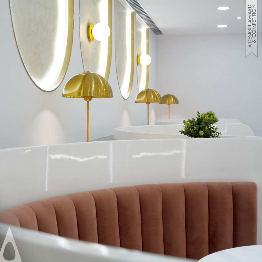 Ronnie Chan and Enoch Kwan's Youthful Aesthetics Cosmetology Centre