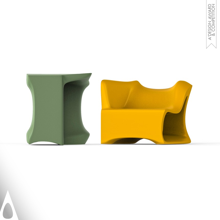 Xinyi Huang and Chenyang Yu Multifunctional Chair