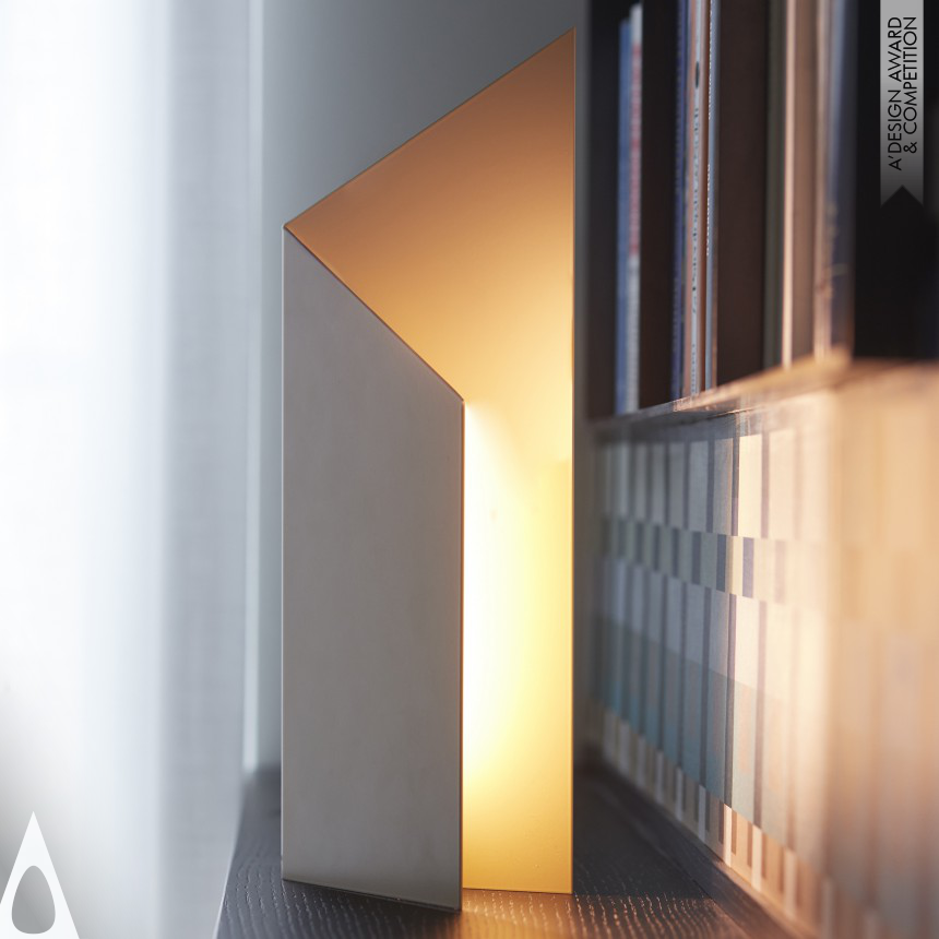 Flatiron - Golden Lighting Products and Fixtures Design Award Winner
