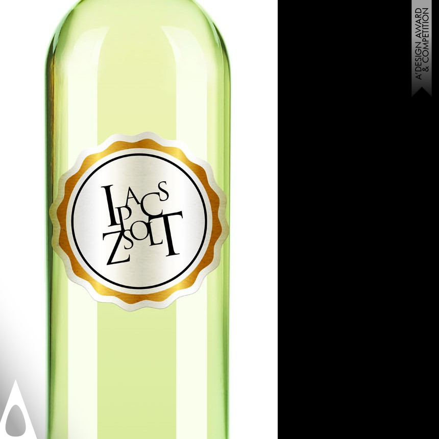 Bronze Packaging Design Award Winner 2011 Ipacs Winery Wine bottle 