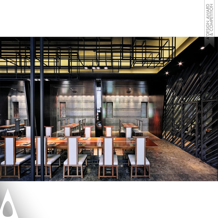 Haneda Japanese Restaurant - Golden Interior Space and Exhibition Design Award Winner