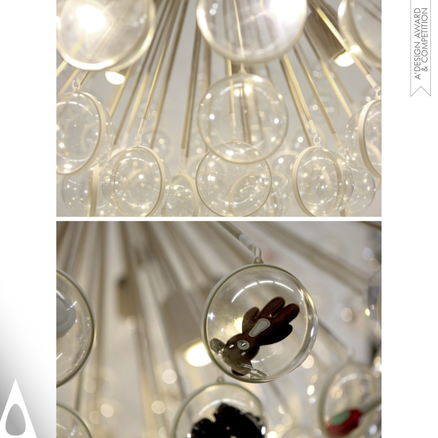 Lam Wai Ming's Capsule Lamp Pendant lamp with hanging capsules