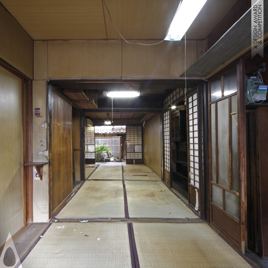 Keiichi Hayashi's Kyoto Silk Retail Shop