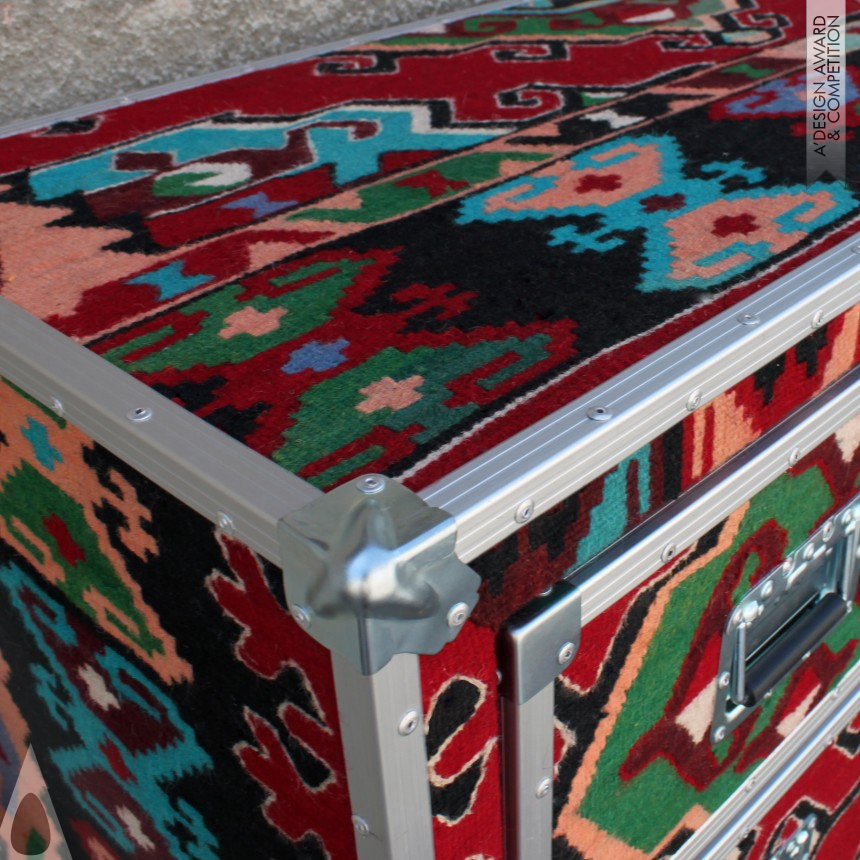 Matteo Mirko Cetinski's Chilim Chest of drawer