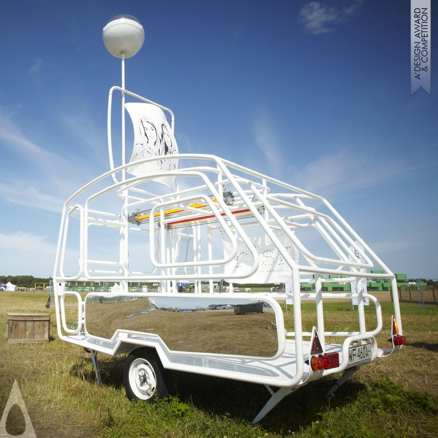 Bronze Street Furniture Design Award Winner 2014 Risky Trailer Multifunctional Mobile Shop  