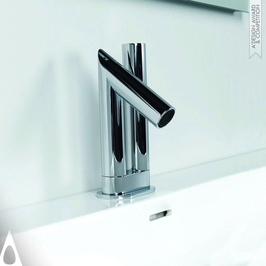 Golden Bathroom Furniture and Sanitary Ware Design Award Winner 2014 Straw Faucet Basin Mixer 