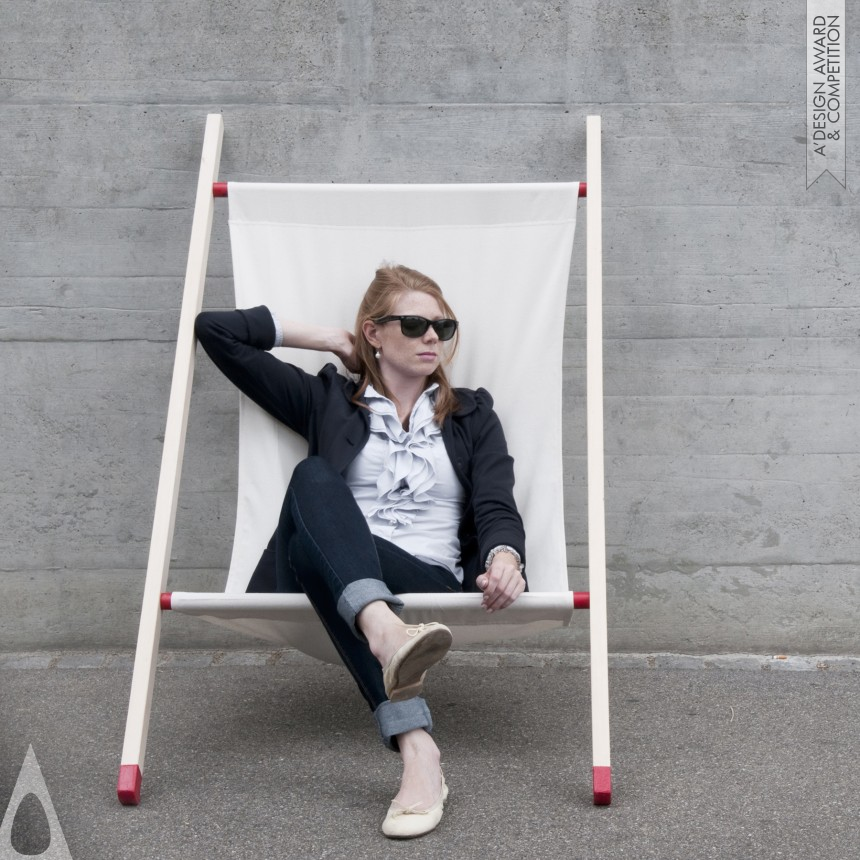 Silver Furniture Design Award Winner 2014 Curt deck chair Lean on chair 