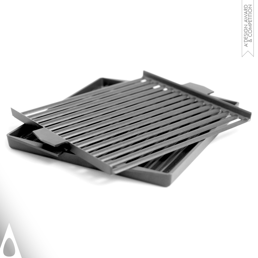 Golden Bakeware, Tableware, Drinkware and Cookware Design Award Winner 2015 MiPan Grill Pan Cooking Surface 