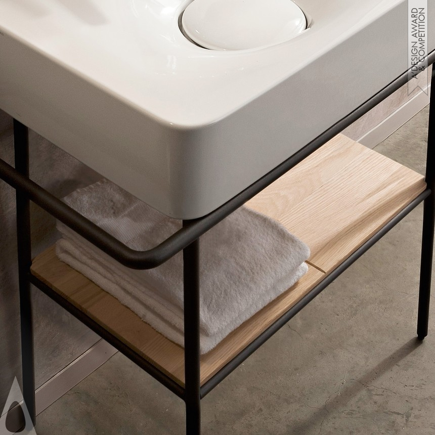 Fuji 70R with console designed by Emo design for Scarabeo Ceramiche S.r.l