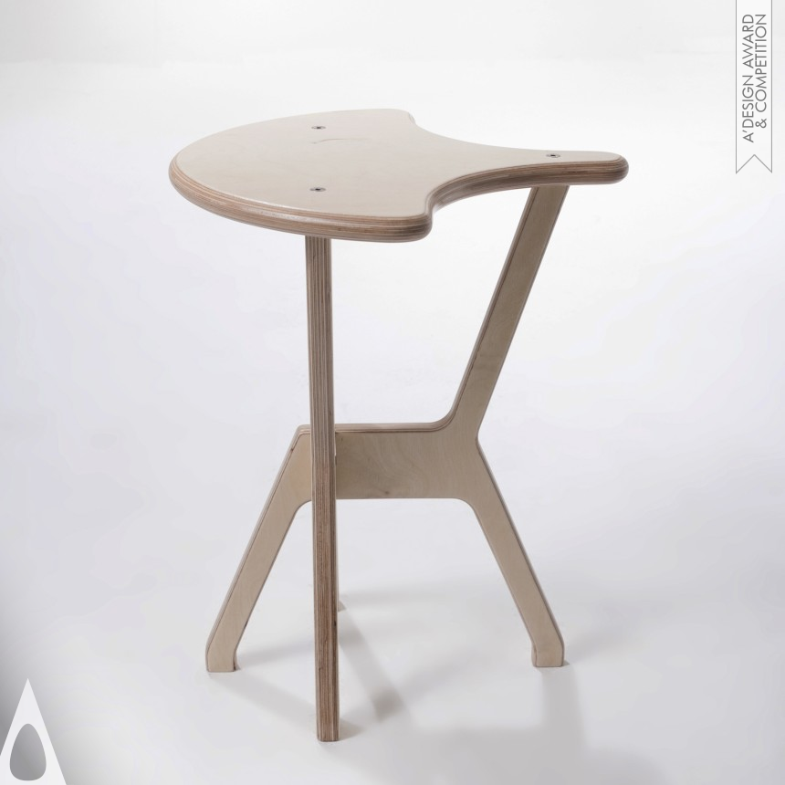 Iron Furniture Design Award Winner 2015 SELLA/SELLINO Stools 