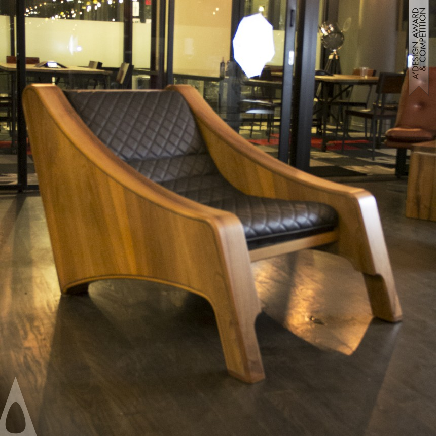 Iron Furniture Design Award Winner 2015 TriLounge Chair 