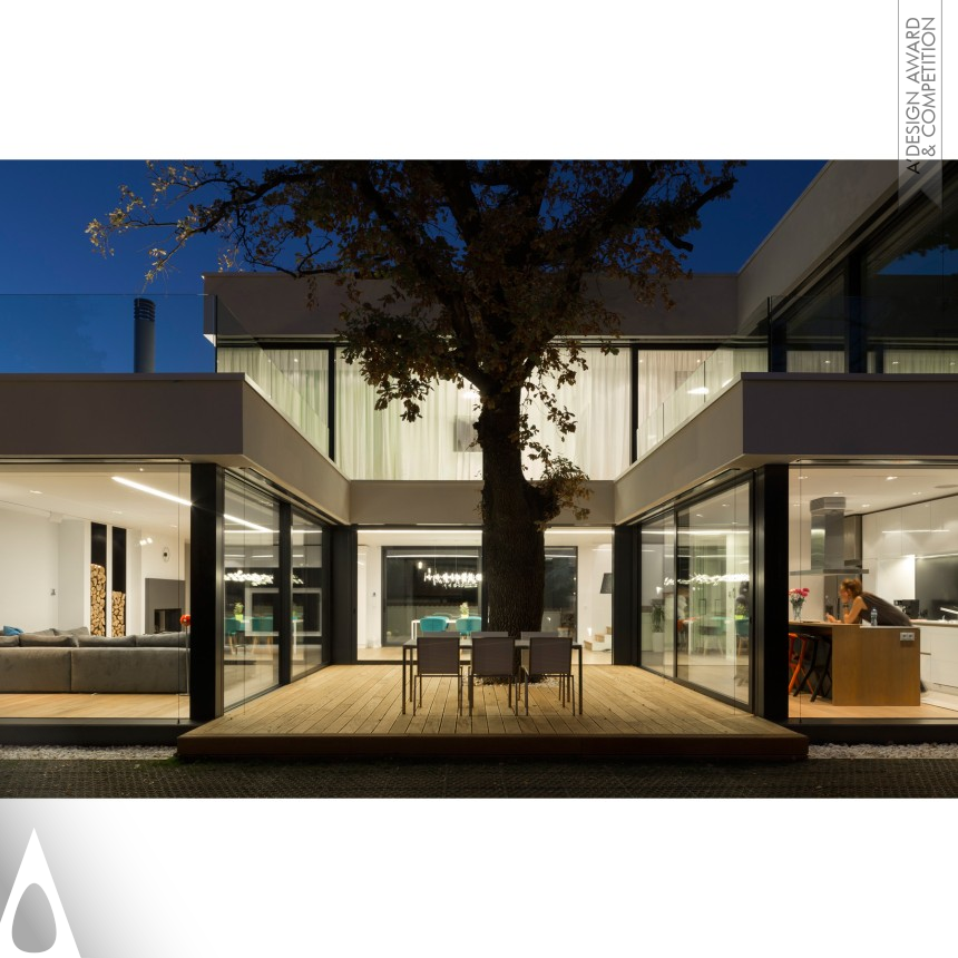 Silver Architecture, Building and Structure Design Award Winner 2015 2 Oaks House Single Family House 