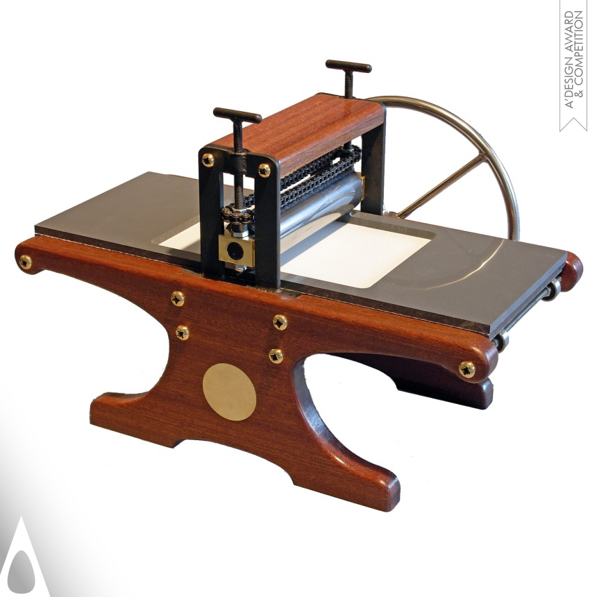 Silver Toys, Games and Hobby Products Design Award Winner 2015 DIY MINI PRESS Etching press 