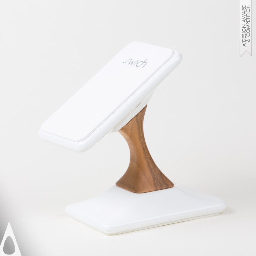 LUTMAN Design Studio's Swich Wireless Charger