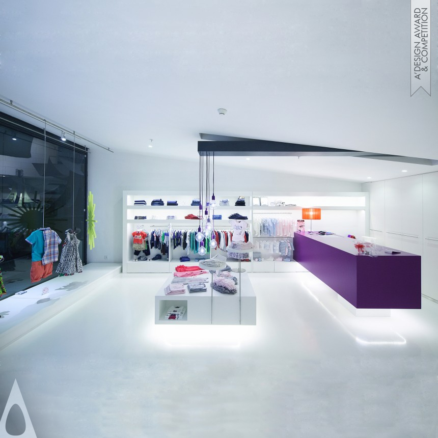 Golden Interior Space and Exhibition Design Award Winner 2016 PomPom Children's clothes Store 