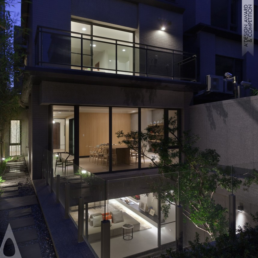 Yi Feng Huang's Fertility Design Residential House