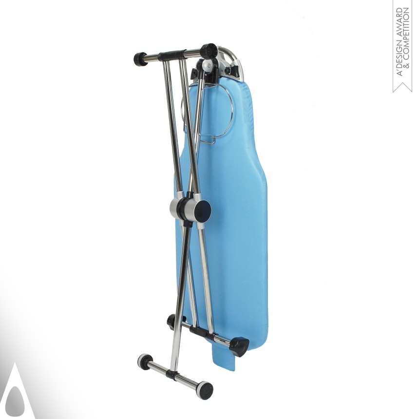 Kibeom Lee's DAZZ360 Rotating Ironing Board Flipping both-side ironing board