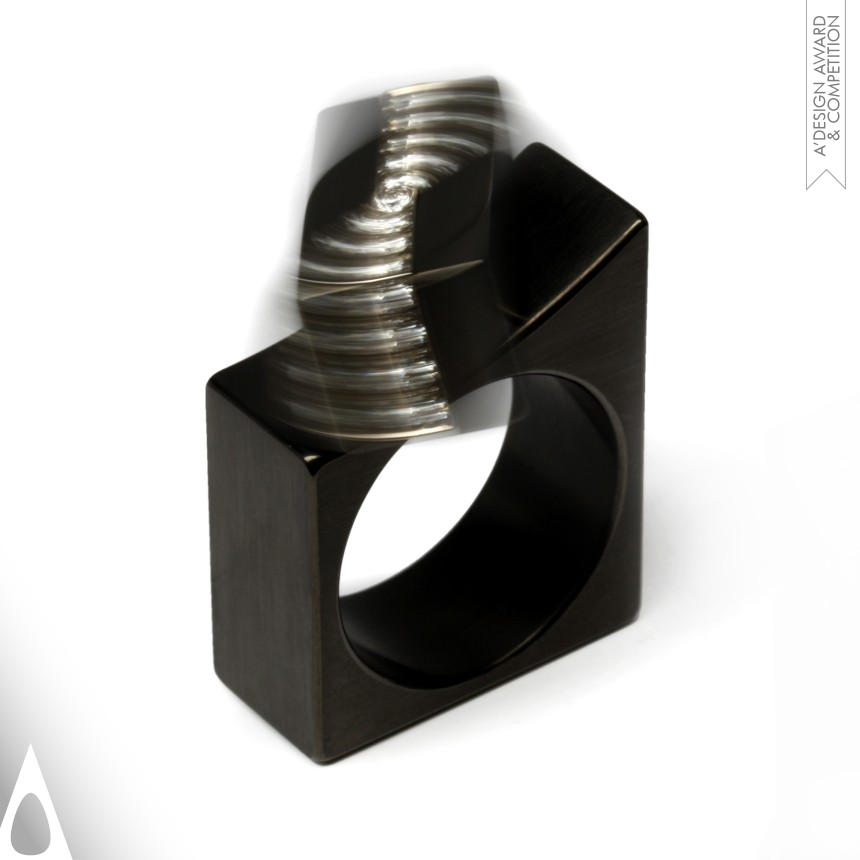 Silver Jewelry Design Award Winner 2016 RK 022-4BRs Kinetic Ring 