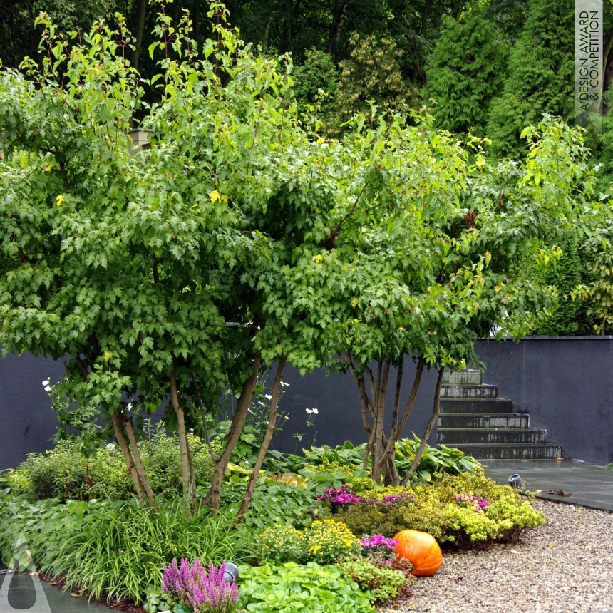 Agnieszka Hubeny-Zukowska's Oasis the city home garden Home Garden