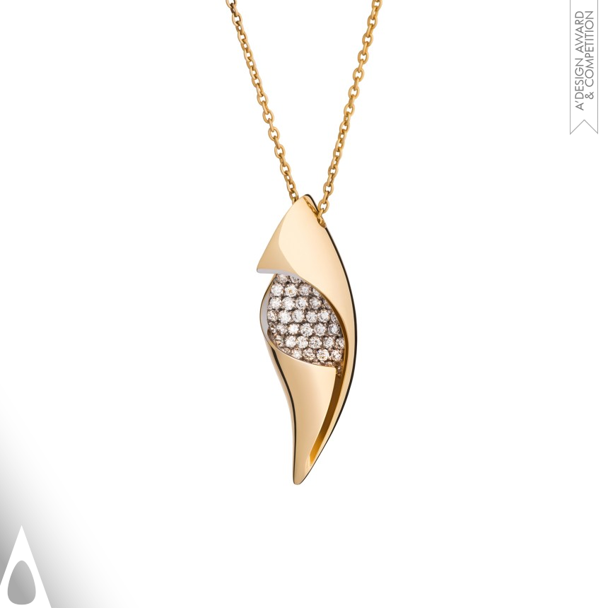 Silver Jewelry Design Award Winner 2016 Myna Pendant  