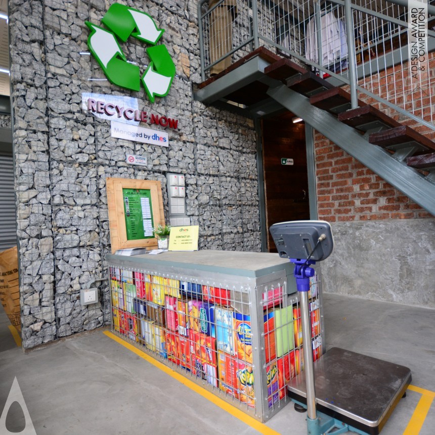 Recycle Collection Center designed by Azim A. Aziz and Zulqaisar Hamidin