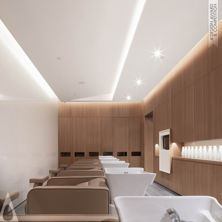 Savour Barber’s Shop designed by Donglei Wang