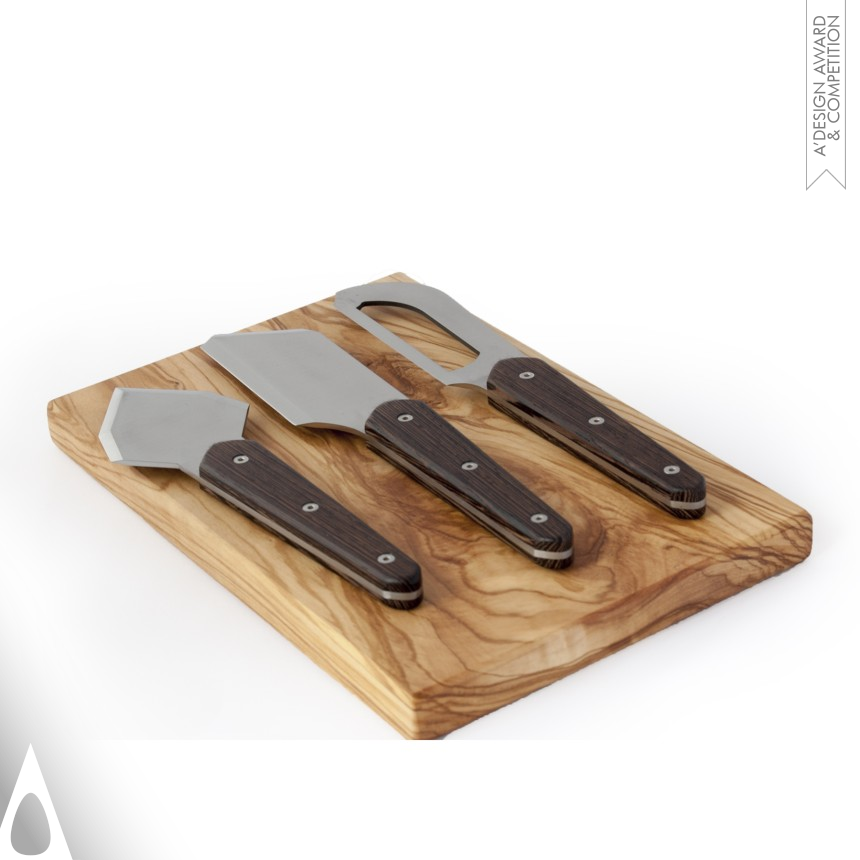 Assaggio Cutlery Set - Bronze Food, Beverage and Culinary Arts Design Award Winner