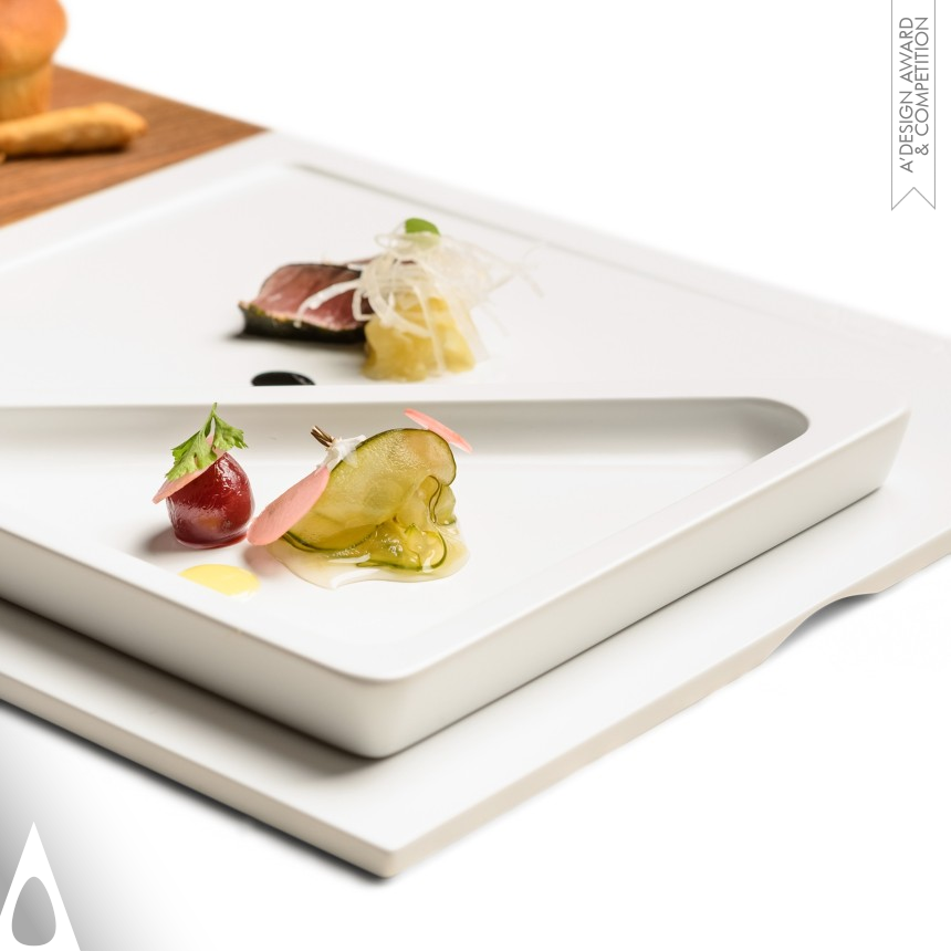 Bronze Bakeware, Tableware, Drinkware and Cookware Design Award Winner 2017 Miznica  Set of eating plates 