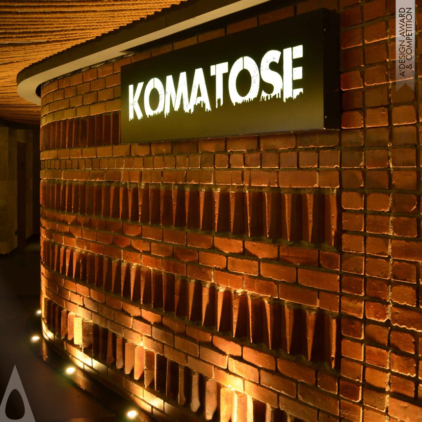 Pramod Jaiswal and Divya Ethirajan's Jonathan's Kitchen and Komatose Restaurant 