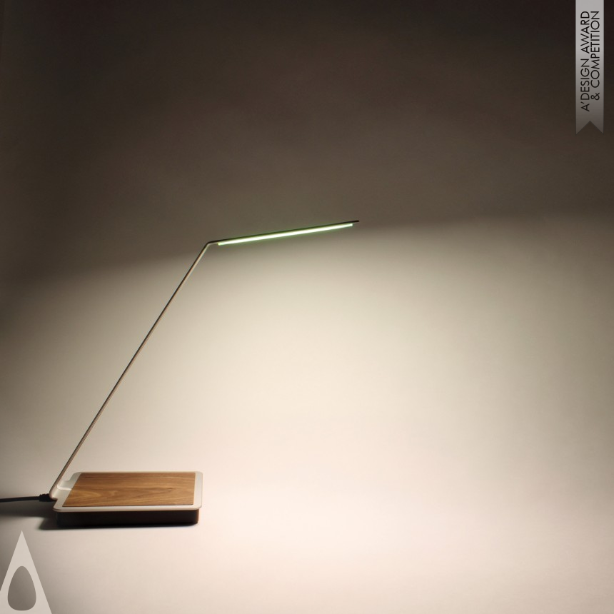 Silver Lighting Products and Fixtures Design Award Winner 2017 Aerelight A1 Desk Lamp 