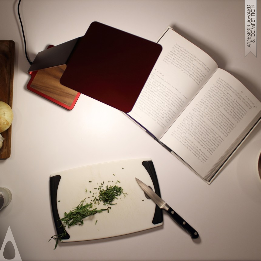 OTI Lumionics's Aerelight A1 Desk Lamp