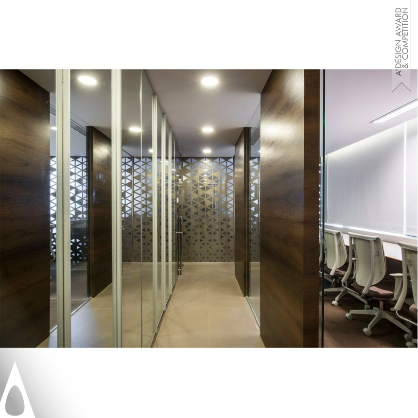 Principal Designer  Amee Vora's Partition Screen Partition Screen