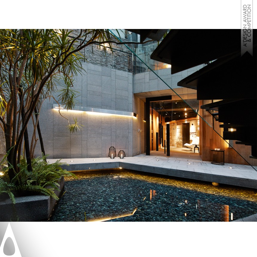 Arthur Ho's Progressive and Seclusive Residential Public Space