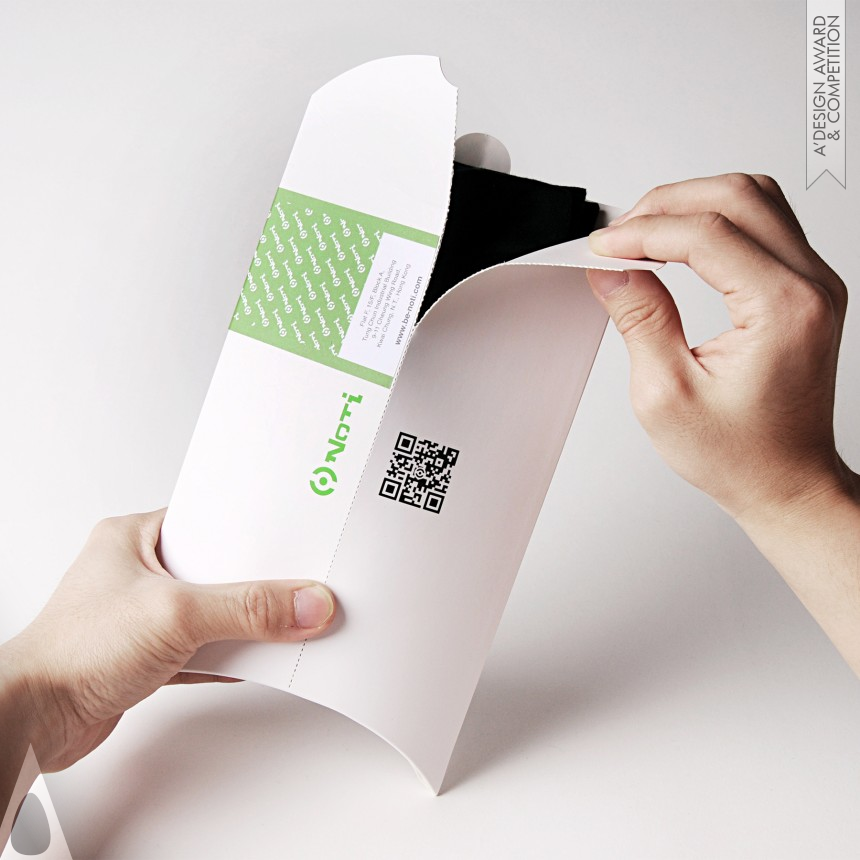 Noti D.I.Y. Hanger Packaging designed by Leo P. H. Chan and Kobe So