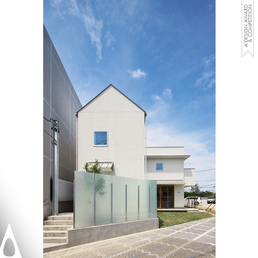 Silver Architecture, Building and Structure Design Award Winner 2018 Kushi Dango Apartment House 