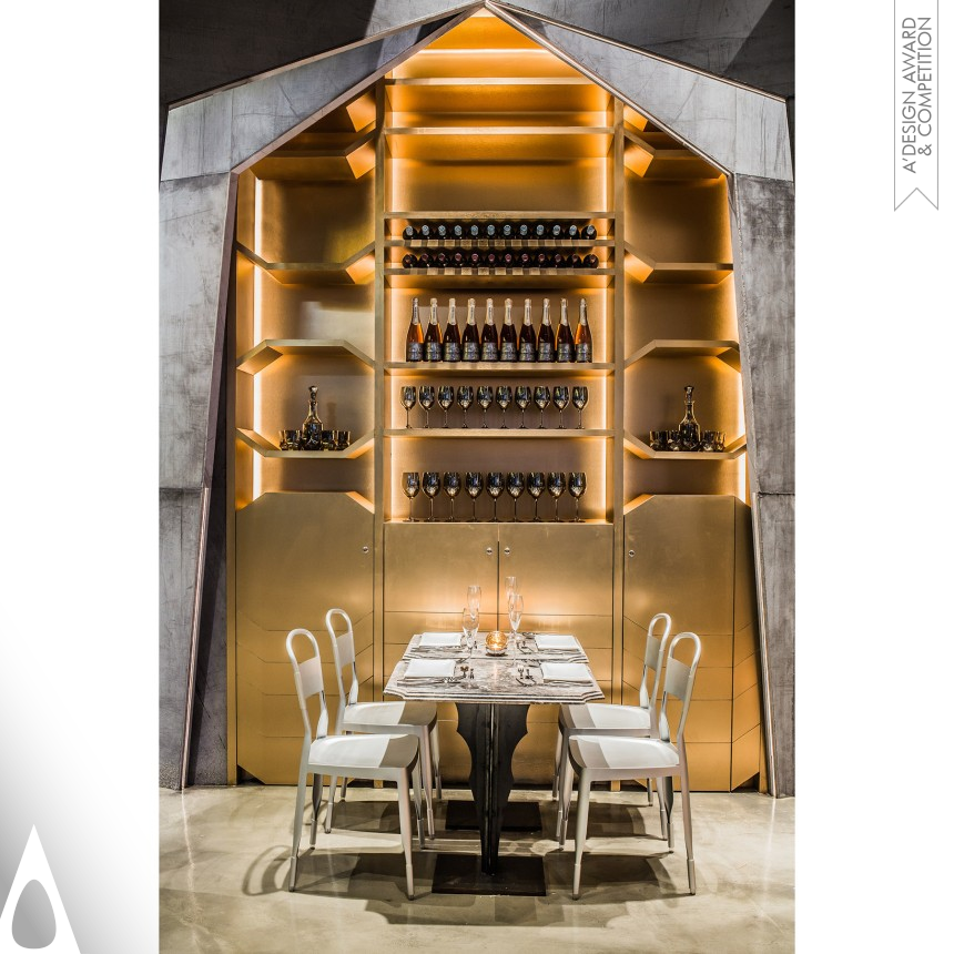 Castello 4 - Golden Interior Space and Exhibition Design Award Winner