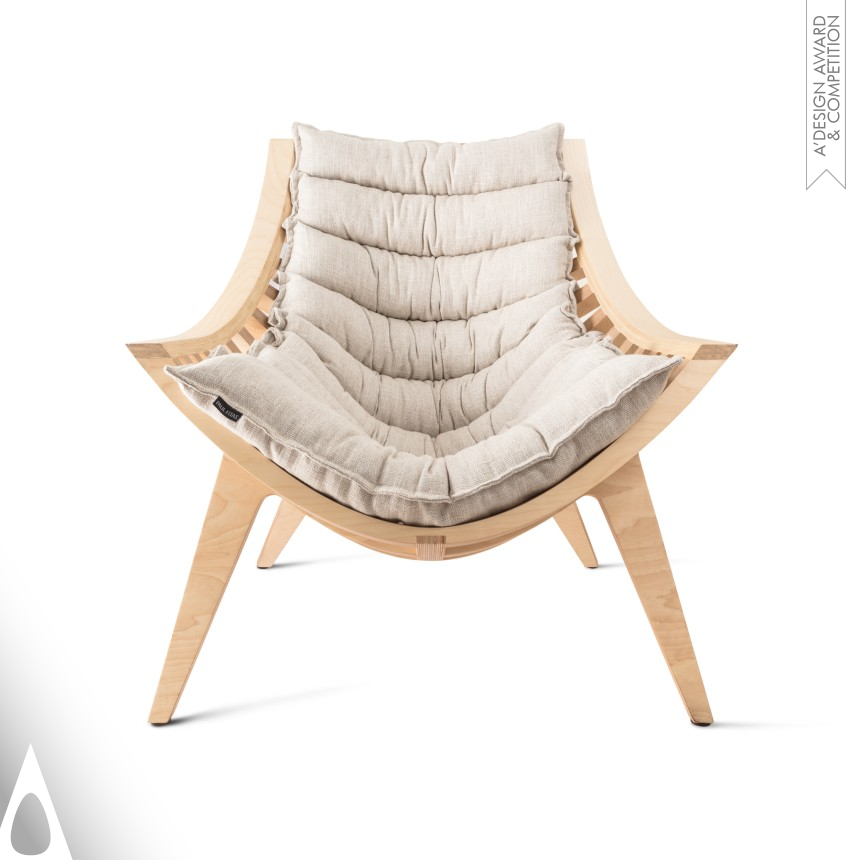 Paulo Jorge Faias Pereira's Lusitana Lounge chair