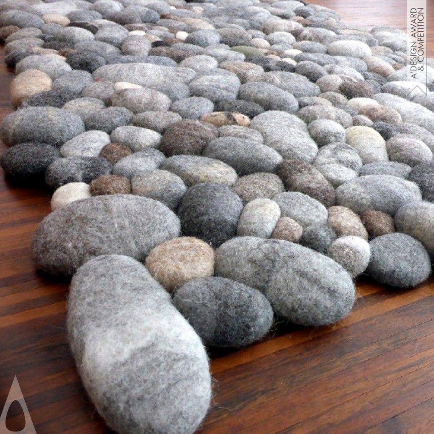 felt stone rug designed by Martina Schuhmann