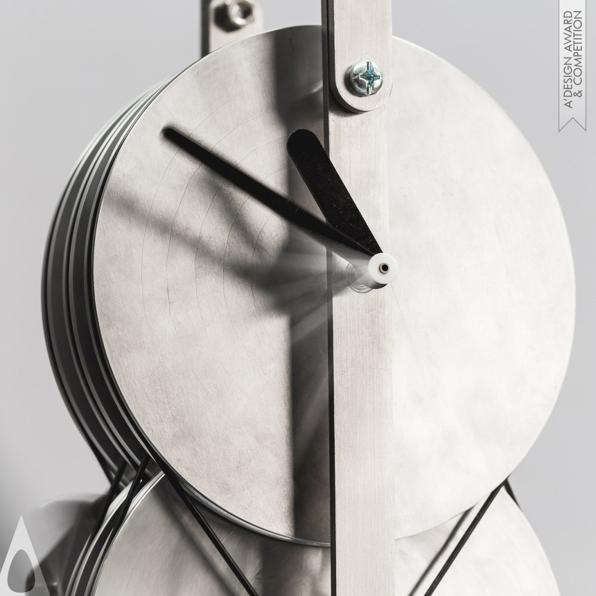 Bronze Fine Arts and Art Installation Design Award Winner 2018 Relativity Temporal Clock 