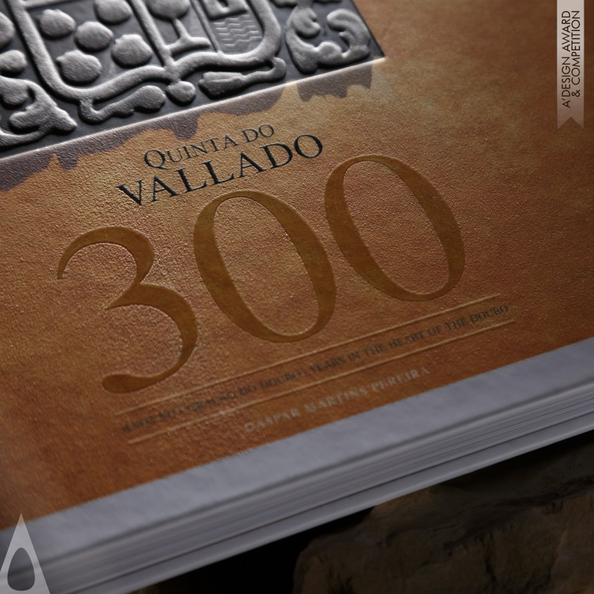 300 Years in the heart of the Douro Book