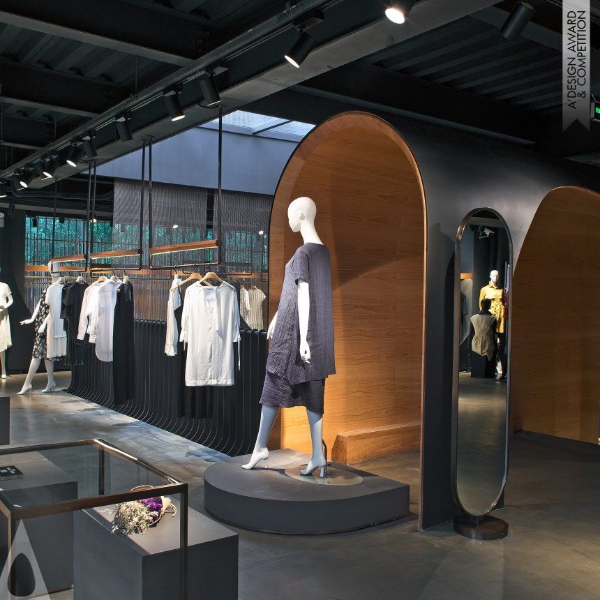 Minze Style Select Shop - Golden Interior Space and Exhibition Design Award Winner