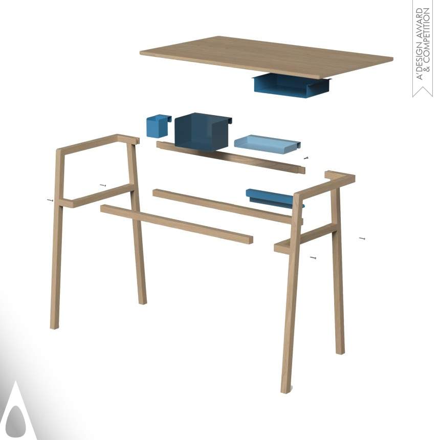 Rosina Secondi's Clipe Home Desk