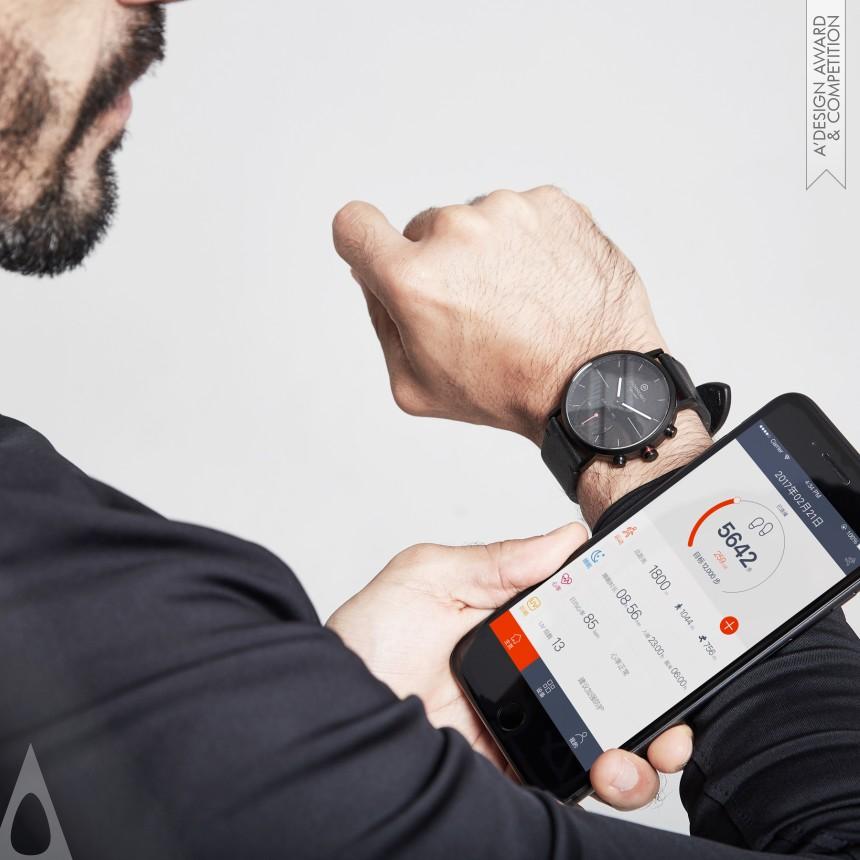 Noerden Hybrid Smart Watch City - Golden Jewelry Design Award Winner