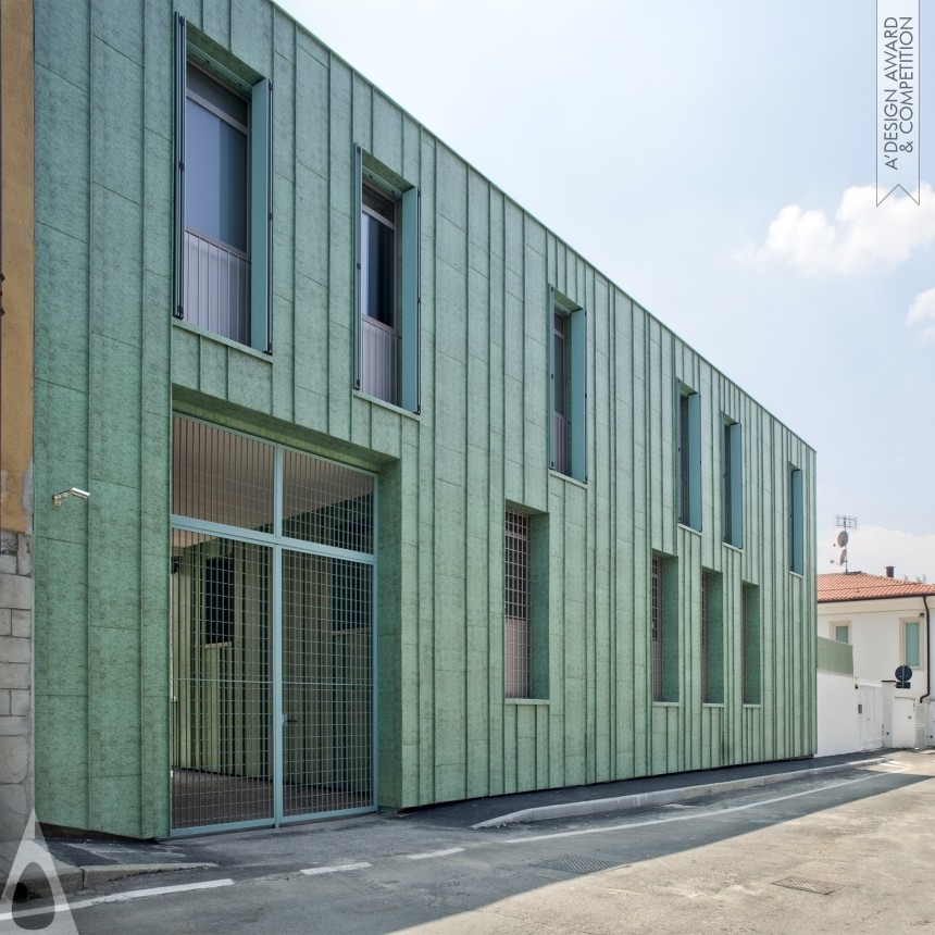 Maurizio Bradaschia's Carabinieri Headquarter Saluzzo Public Building