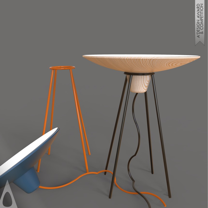 Fabricio Roncca's Spin Lignt Table Table and Light Lamp