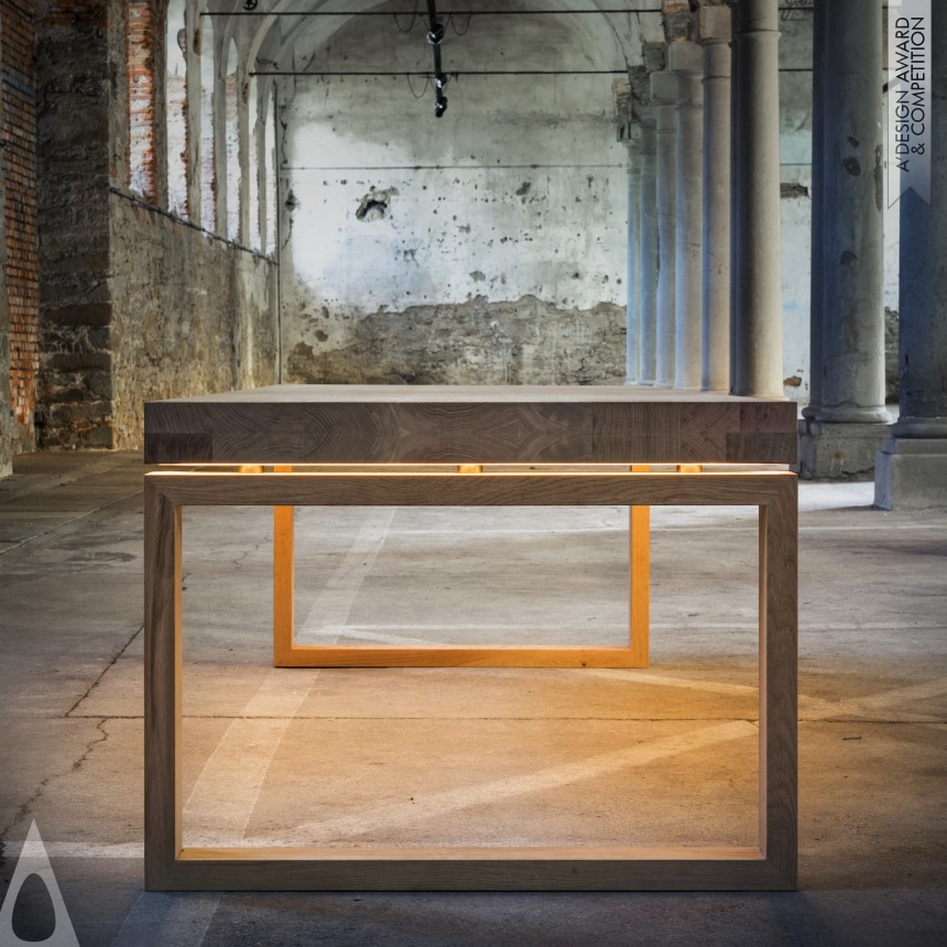 Golden Furniture Design Award Winner 2018 Voltaire Furniture 