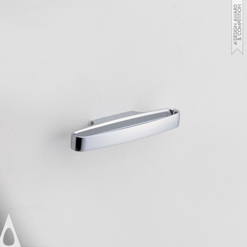 Toshihiko Sakai Space saving bathroom accessories