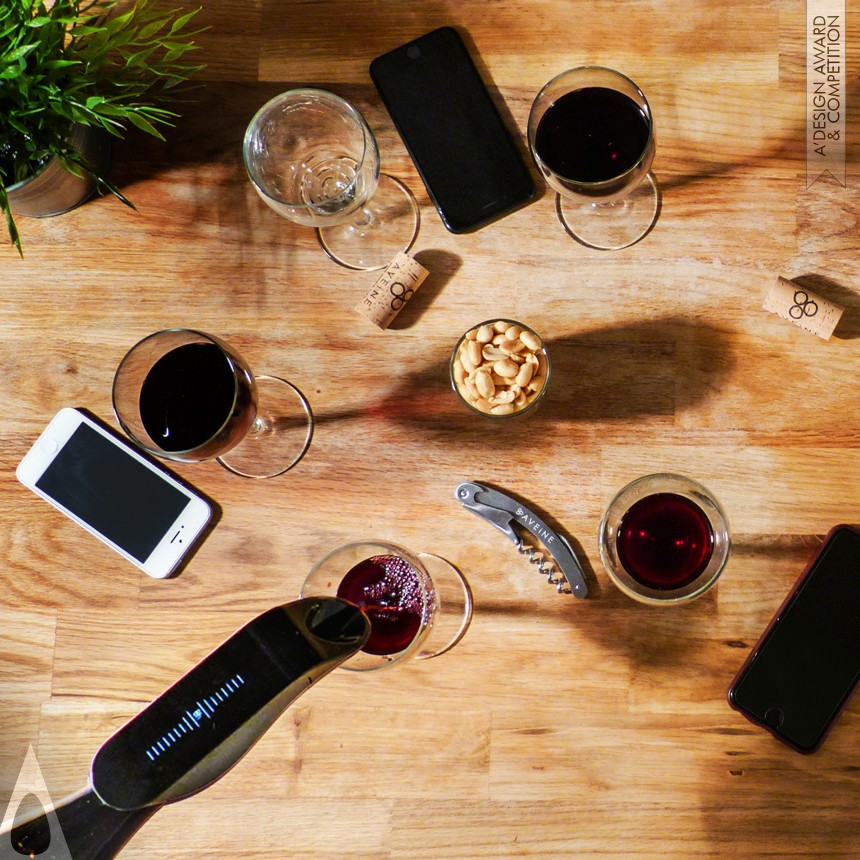 Matthieu Robert - Aveine's Aveine Connected wine aerator