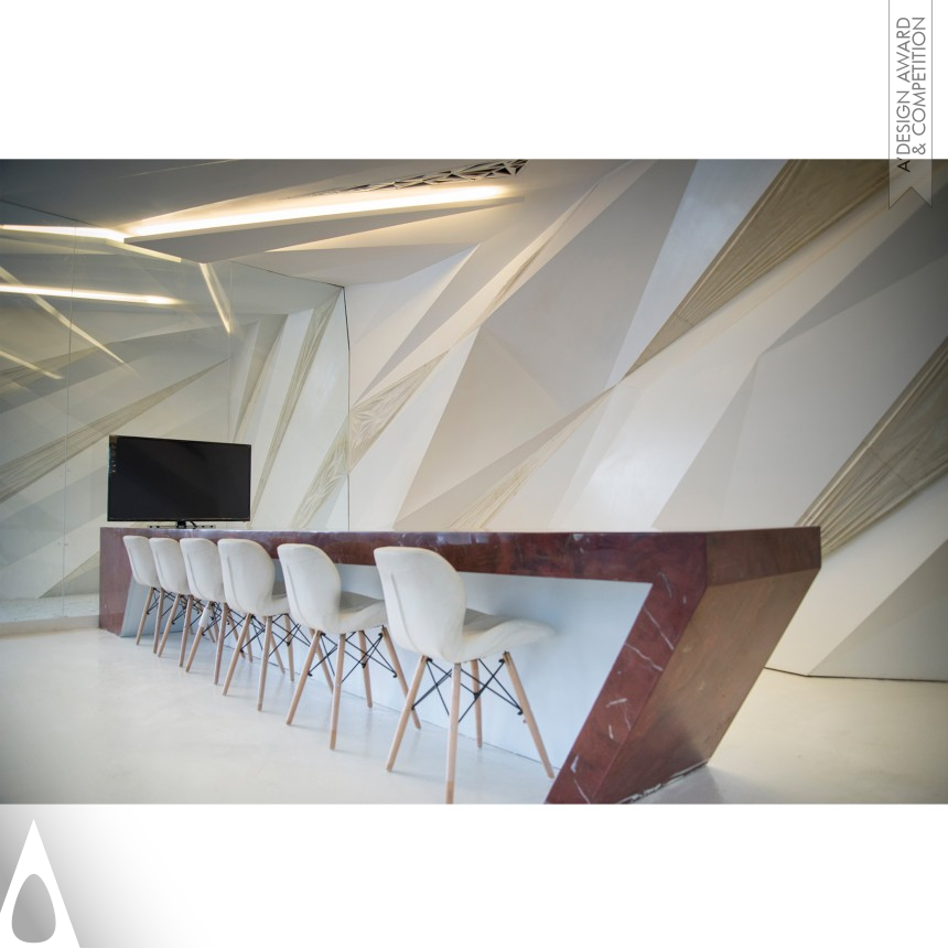 Bronze Interior Space and Exhibition Design Award Winner 2018 Faceted Shell Experience Center 